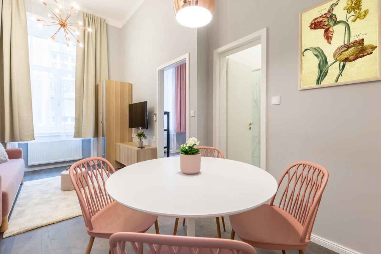 W33 - Prime Location - Comfortable Quality Apartments By Bqa Βουδαπέστη Εξωτερικό φωτογραφία